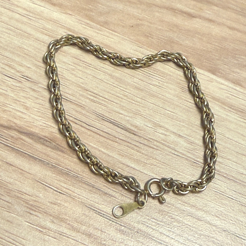 Vintage Gold Tone Rope Chain Bracelet 7.5 Inch Spring Ring Clasp Classic Link